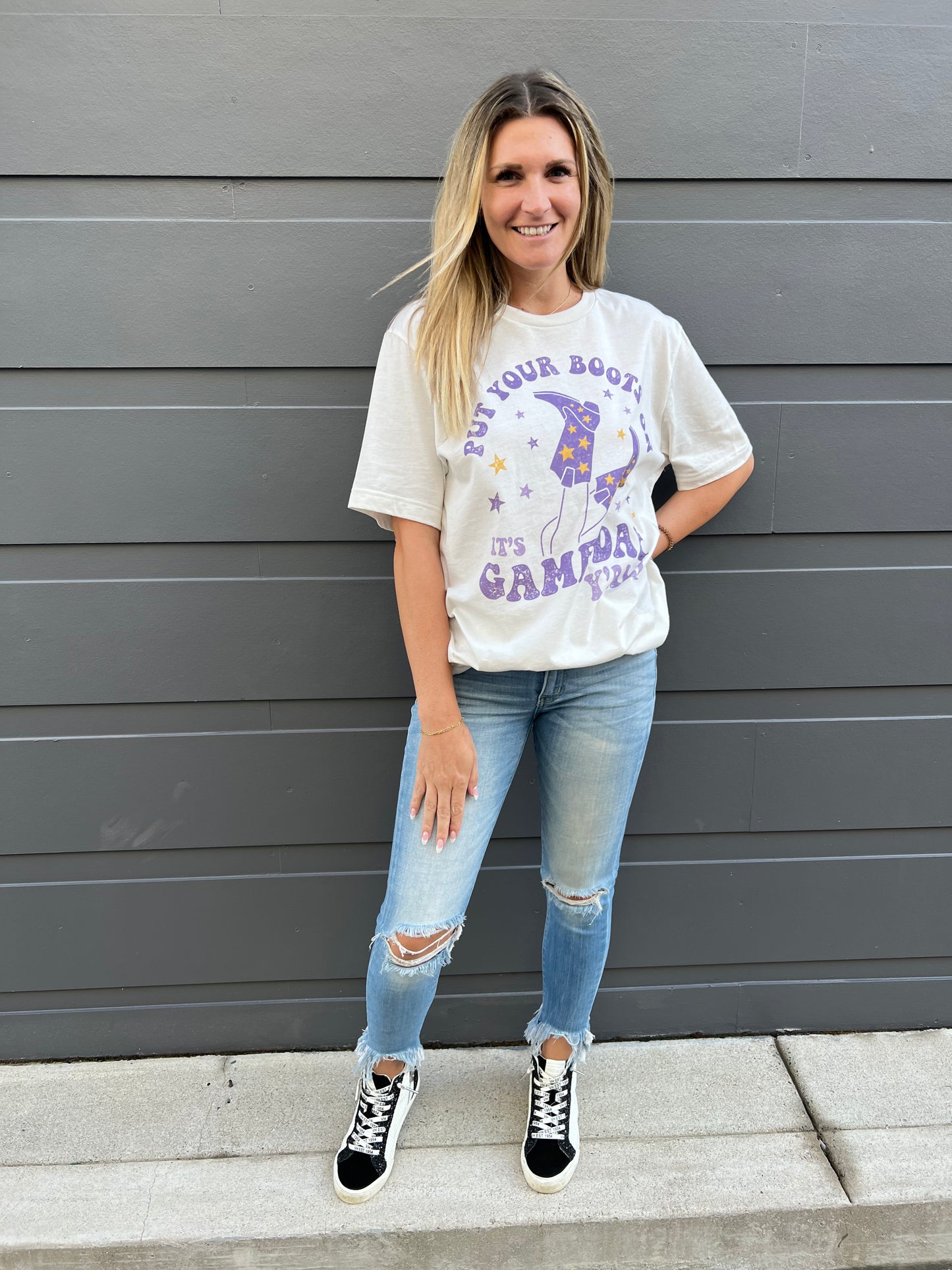It's Gameday Y'all Tee
