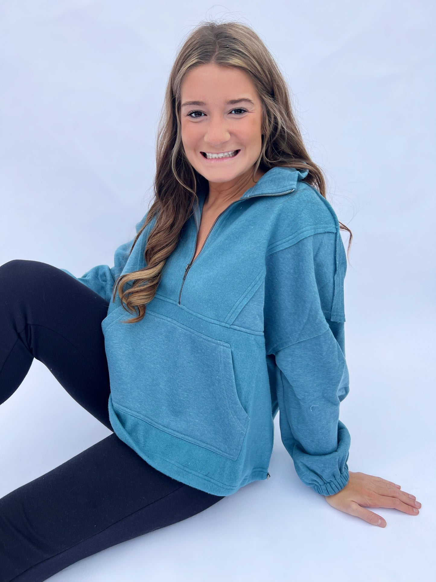 Cloe Pullover