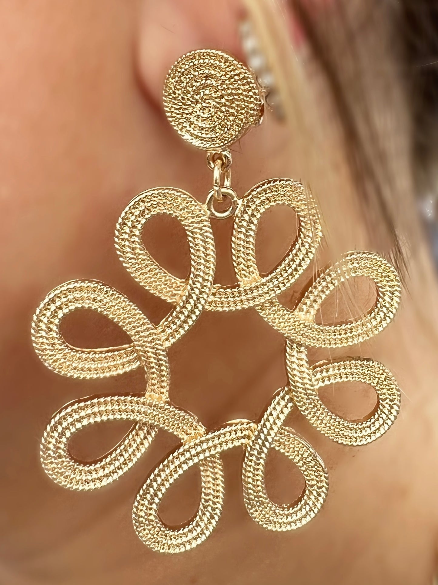 Bailey Earring