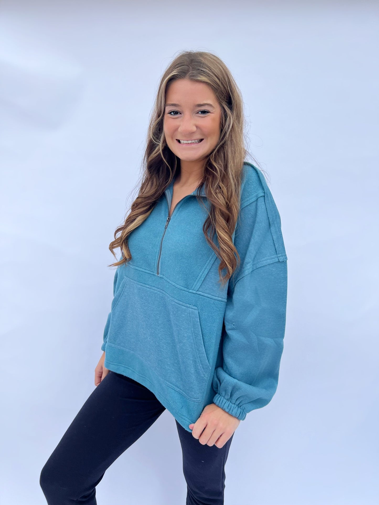 Cloe Pullover